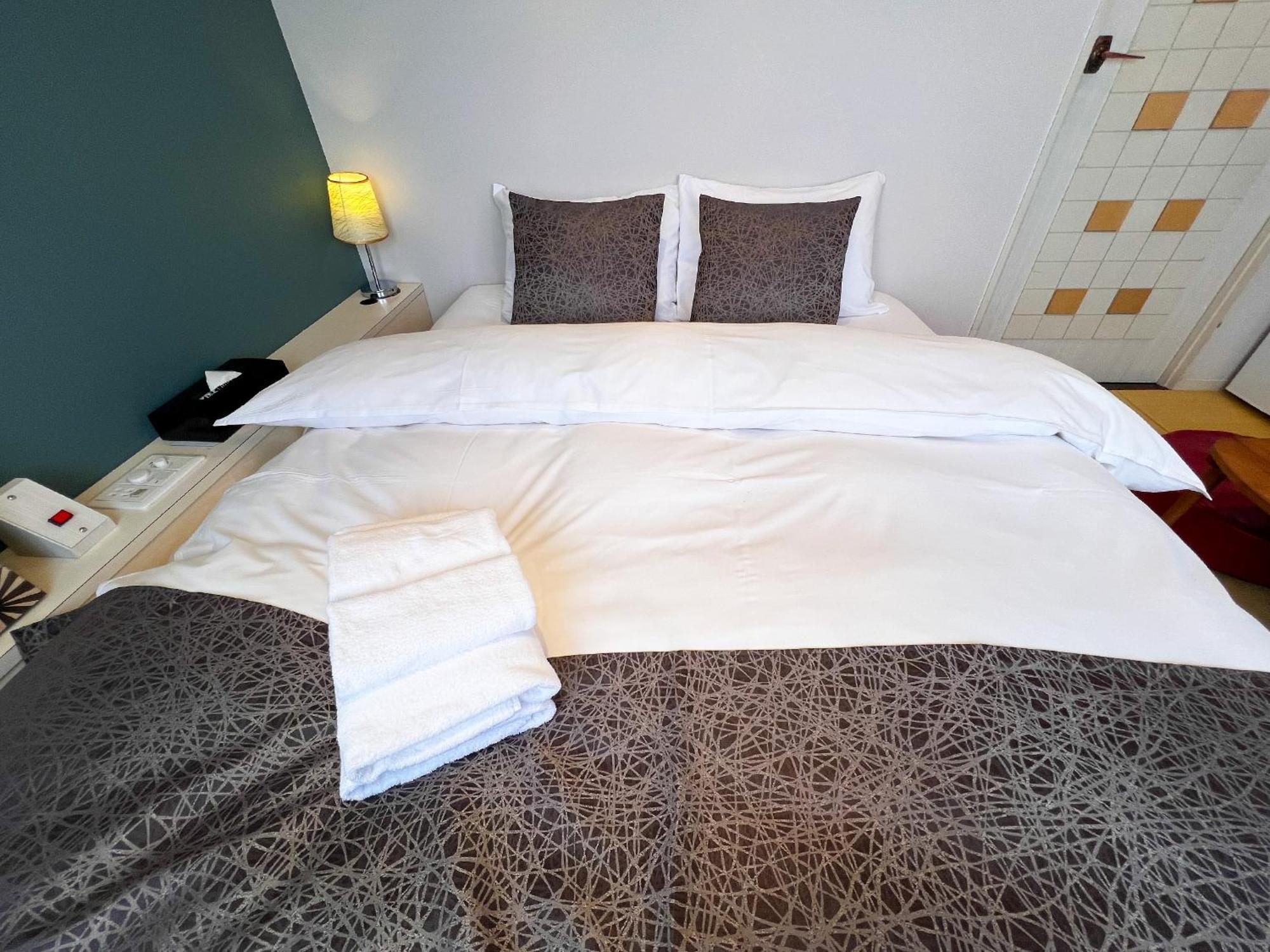 Hotel Hagoromo Hiroshima Extérieur photo